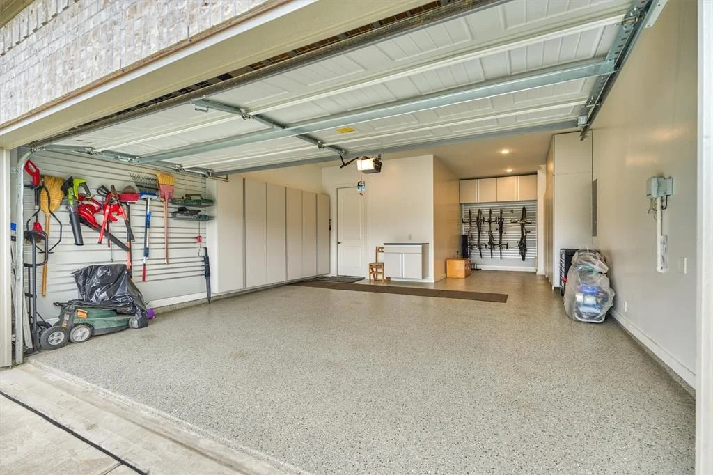 Photo of 111 Dartmoor Lane