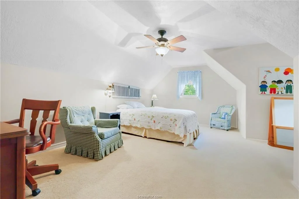 Photo of 4422 Quiet Waters