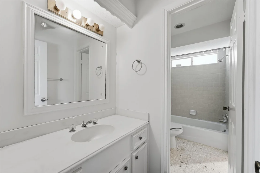 Photo of 16631 Wimbledon Forest Drive