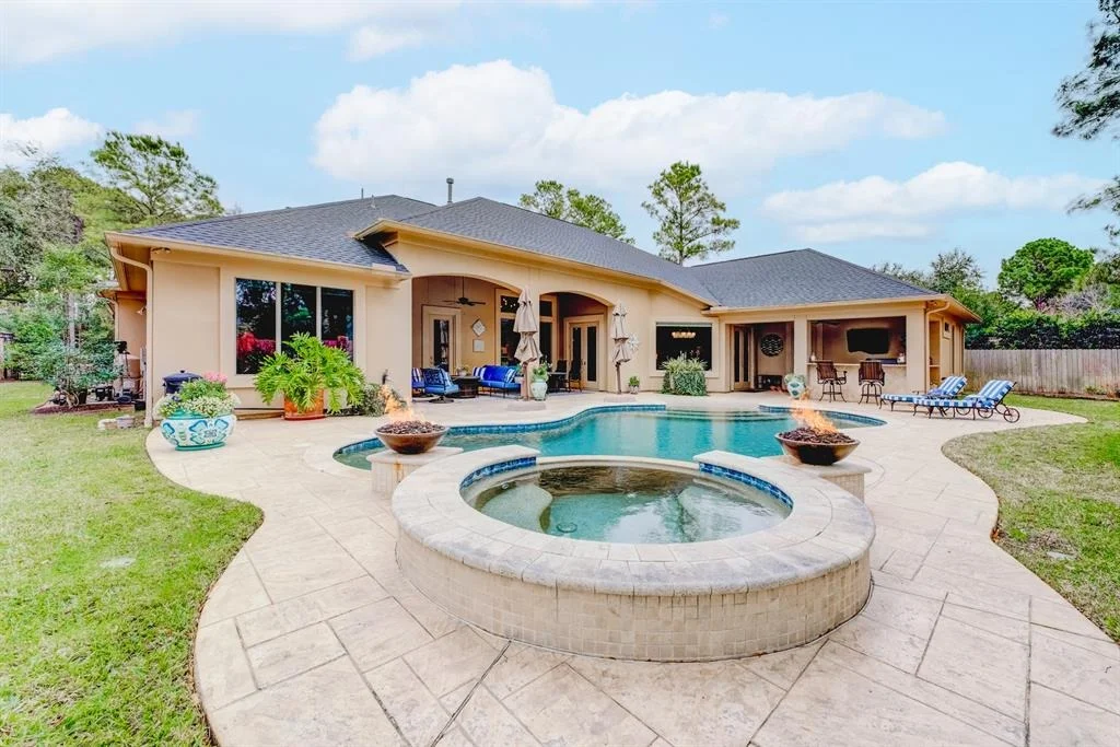 Photo of 4902 Rose Canyon Lane