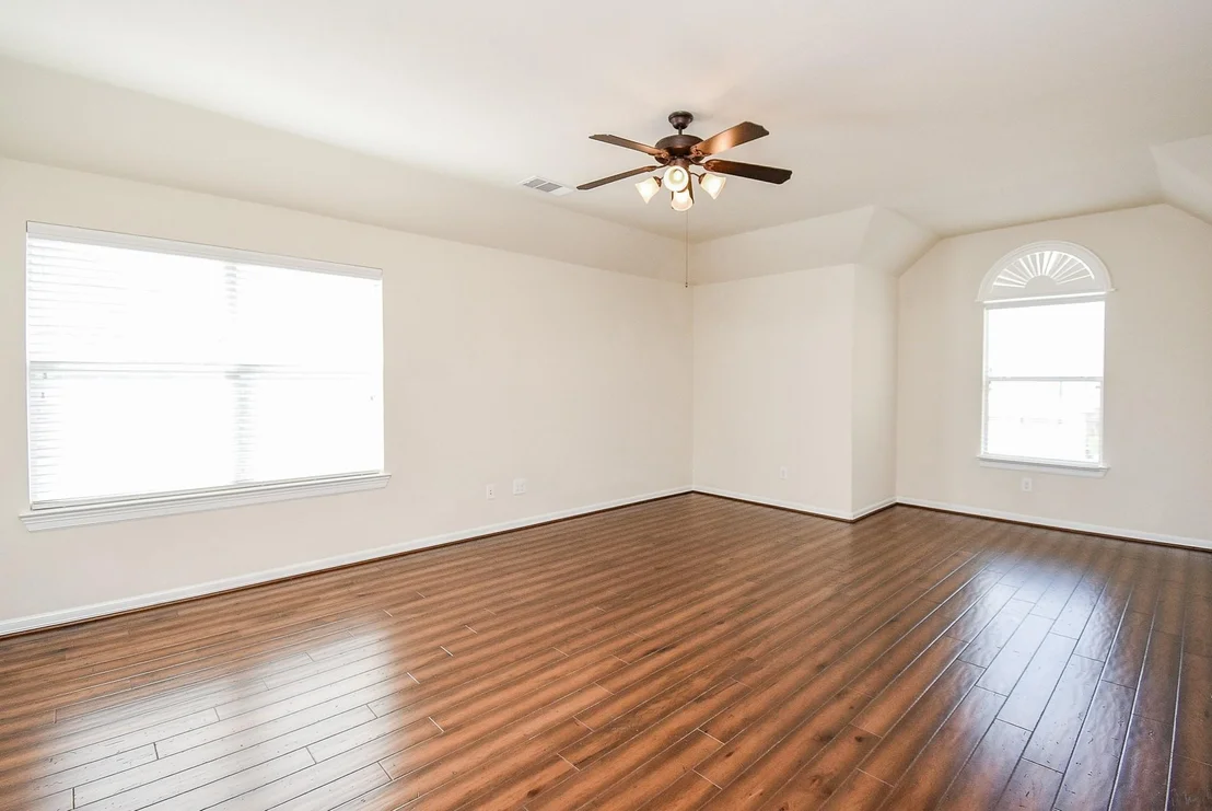 Photo of 6023 Gatewood Manor Drive