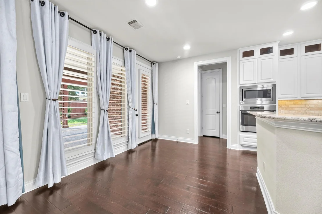 Photo of 2822 Juniper Pines Lane
