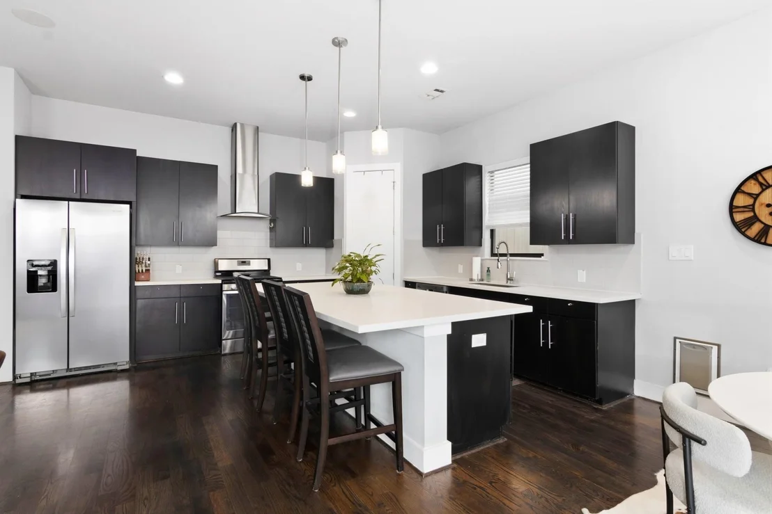 Photo of 3802 Summa Place