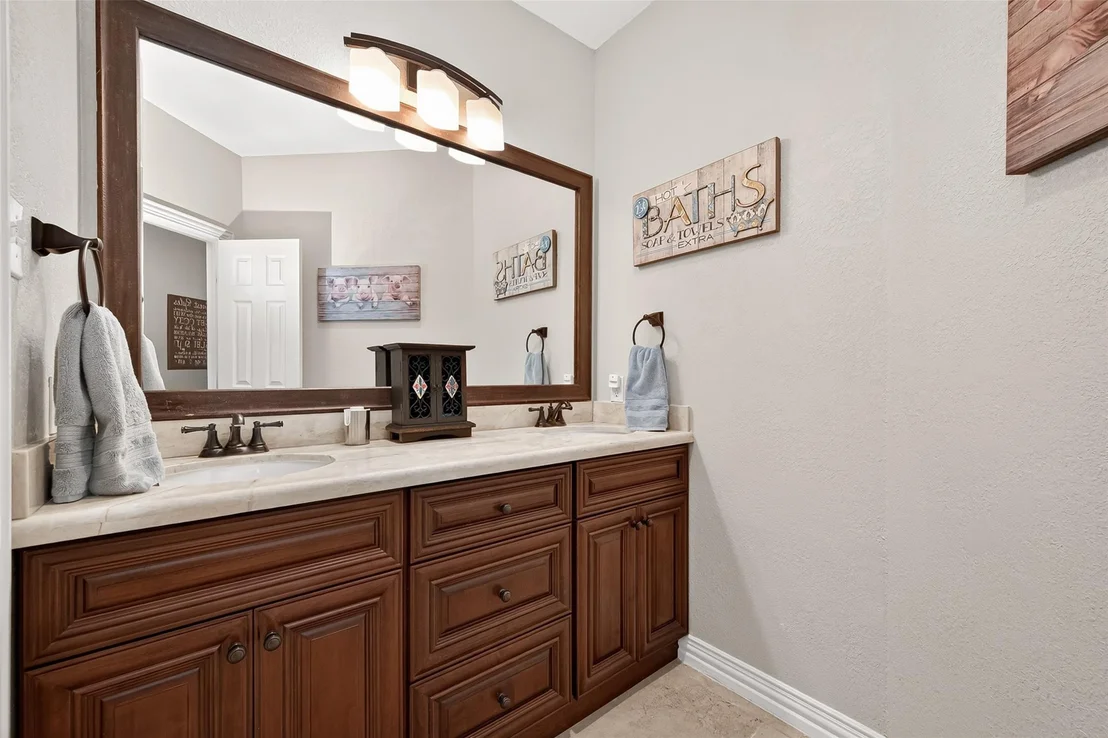 Photo of 15318 Mustang Valley Circle