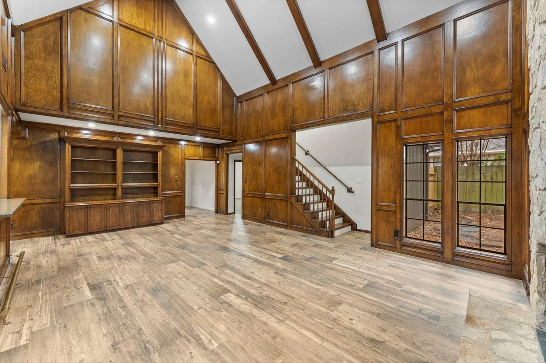 Photo of 6 Thornhedge Court