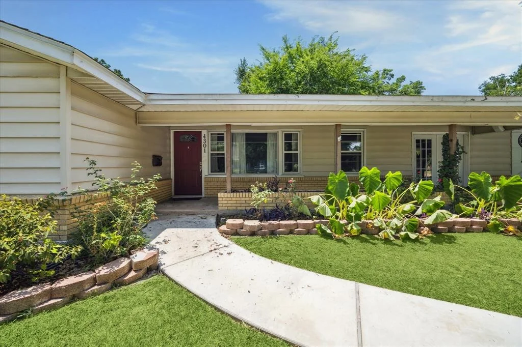 Photo of 4301 Ascot Lane
