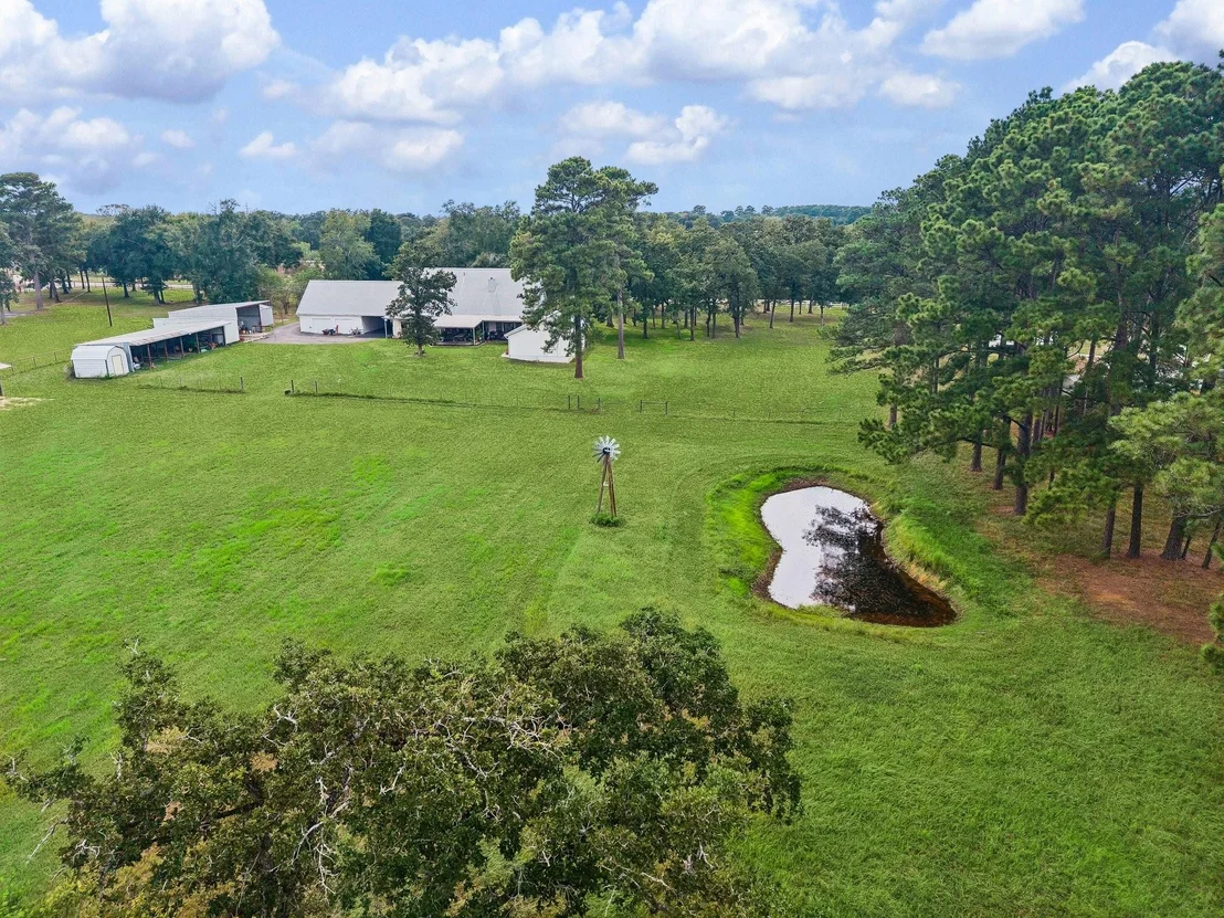 Photo of 25812 Kickapoo Road