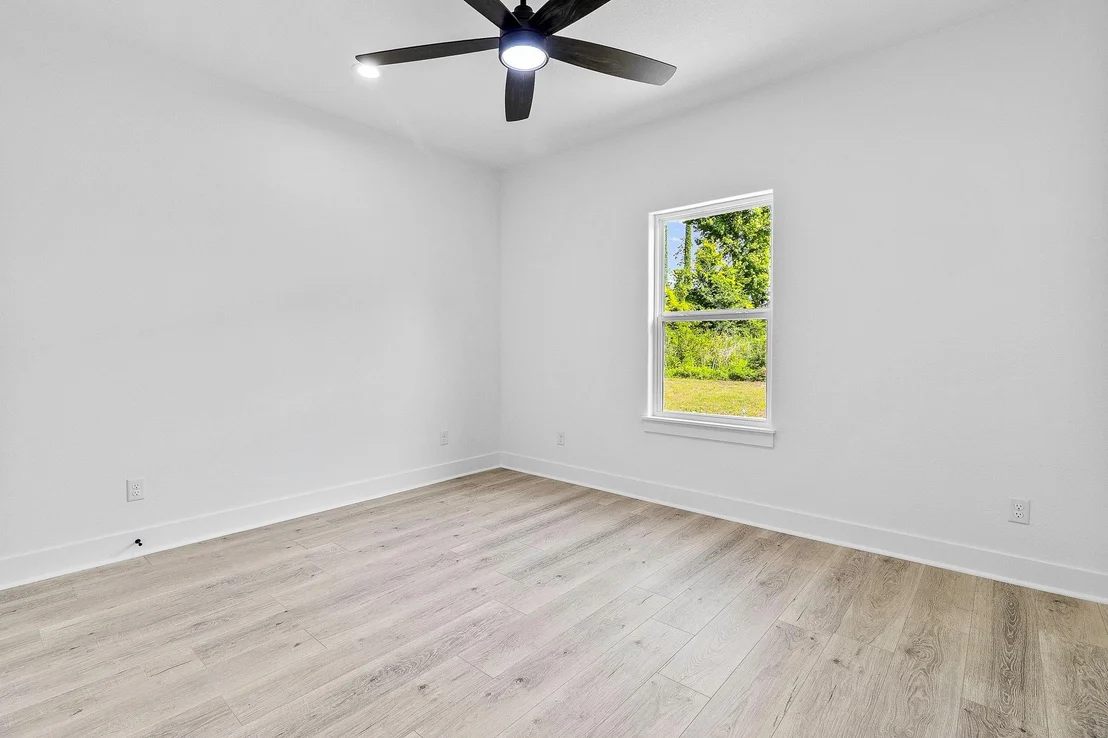 Photo of 275 Hereford