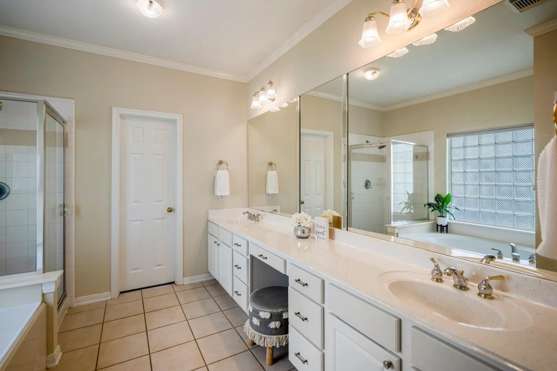 Photo of 5807 Sequoia Trace Court