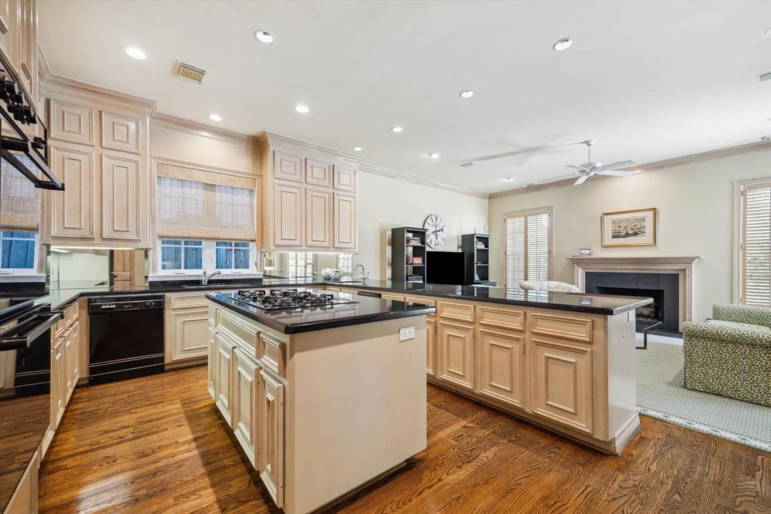 Photo of 2514 Westgate Drive