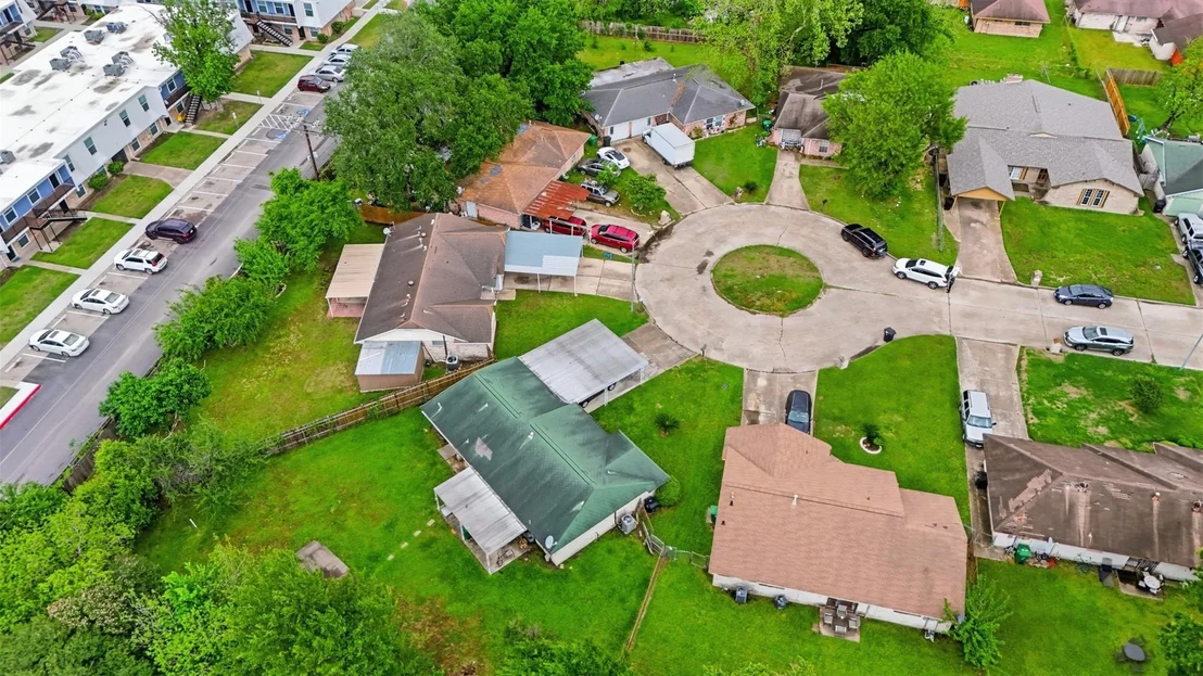 Photo of 8619 Ardley Circle