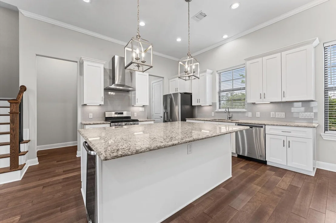 Photo of 3339 Beverly Forest Drive