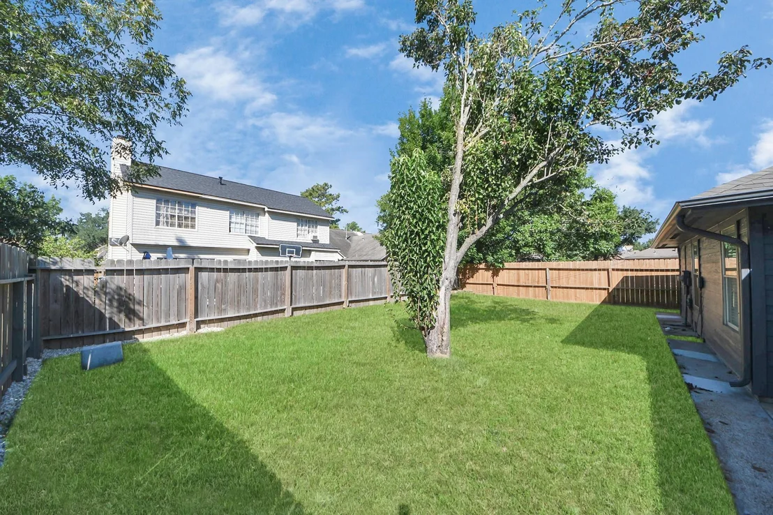 Photo of 6011 Shady Manor Drive