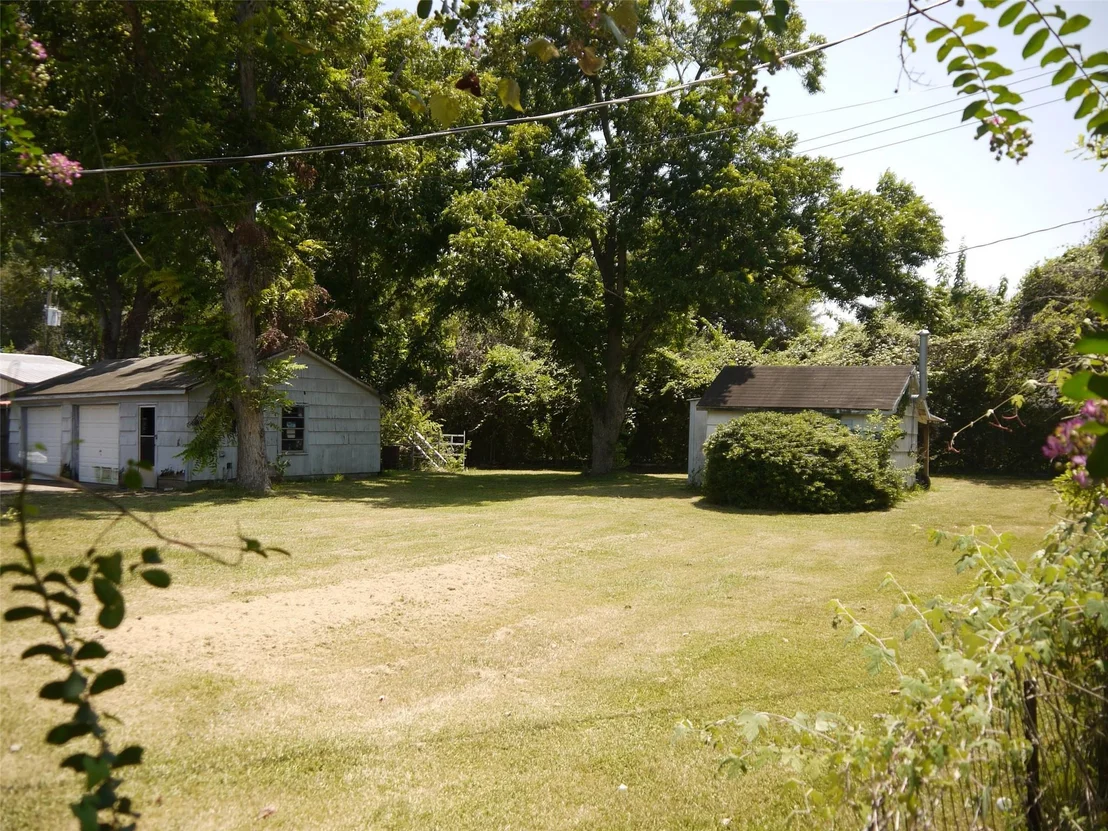 Photo of 9309 Emnora Lane