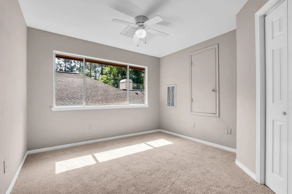 Photo of 22 Cedar Chase Place