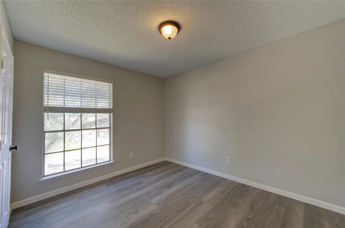 Photo of 6910 Navidad Road