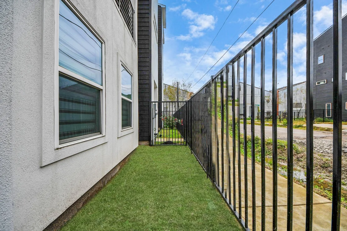 Photo of 531 Schweikhardt Street