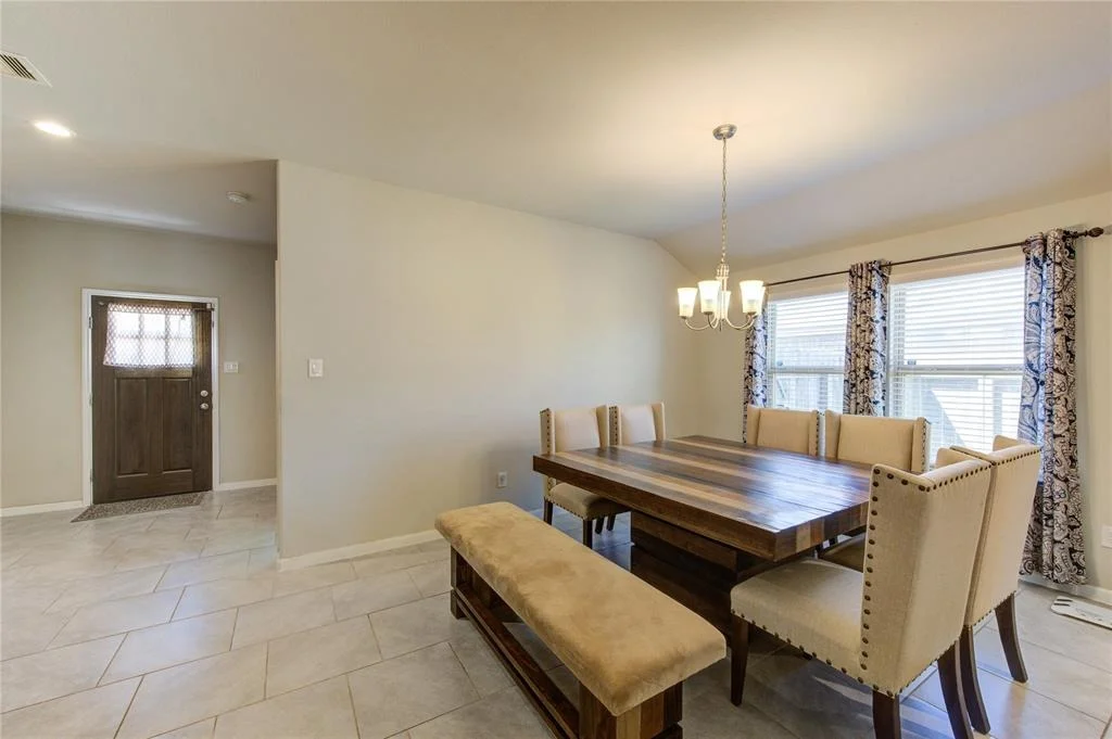 Photo of 9011 Hemlock Drive
