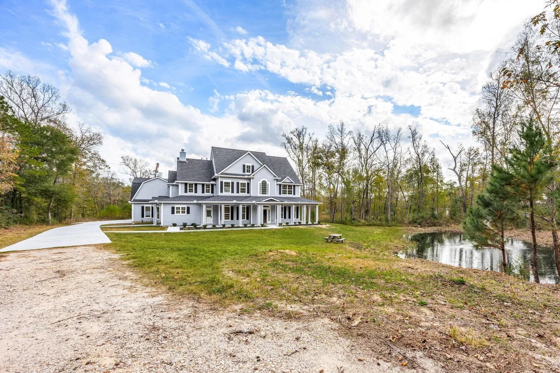 Photo of 14882 Gingham Rd