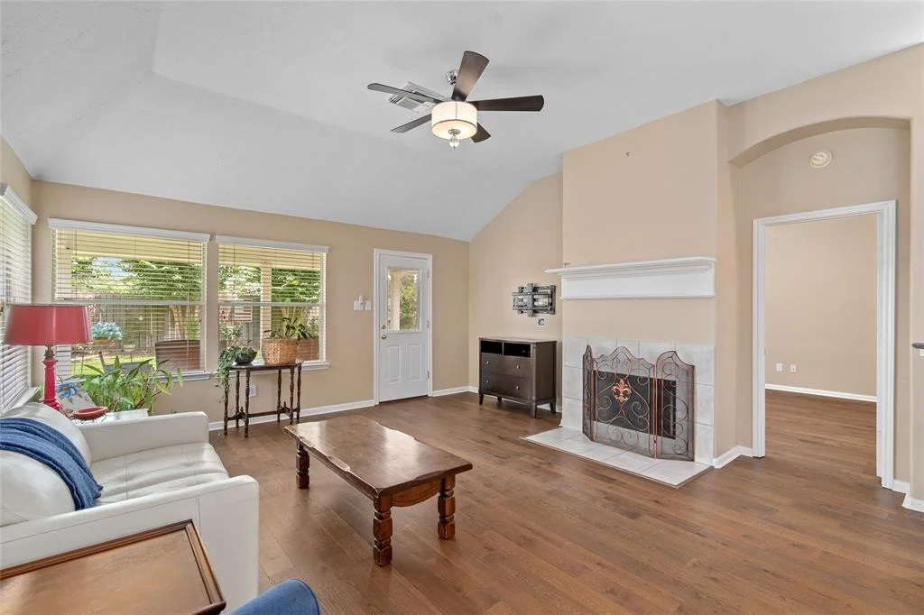 Photo of 5827 Sawyer Bend Lane