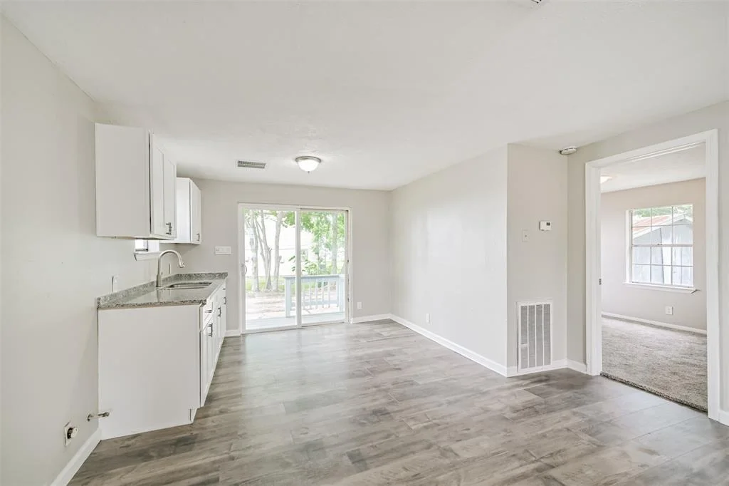 Photo of 4803 W Bayshore Drive