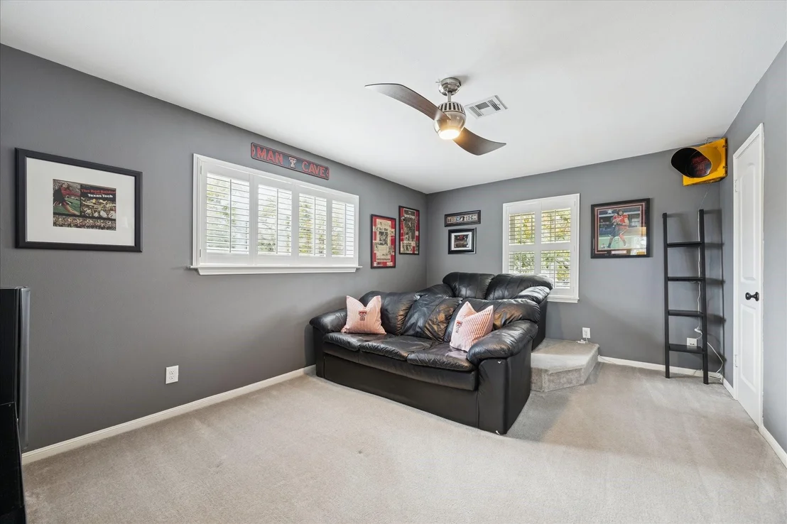 Photo of 9715 Truscon Drive
