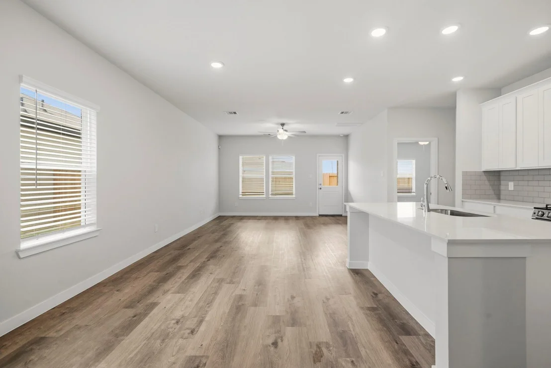 Photo of 32742 Laureate Drive