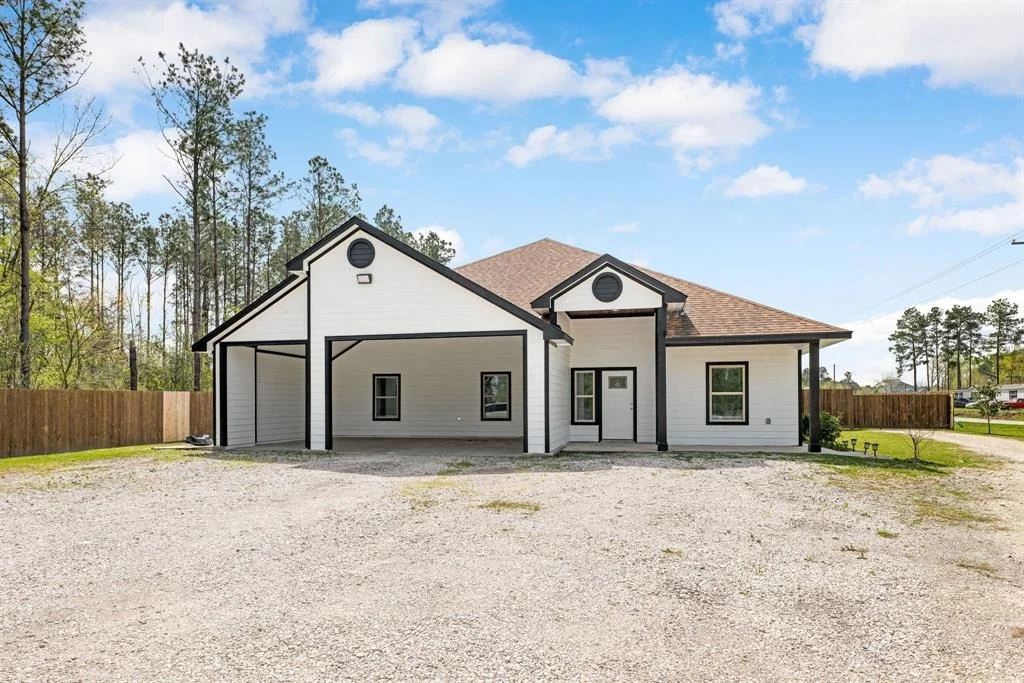 Photo of 551 County Road 5023