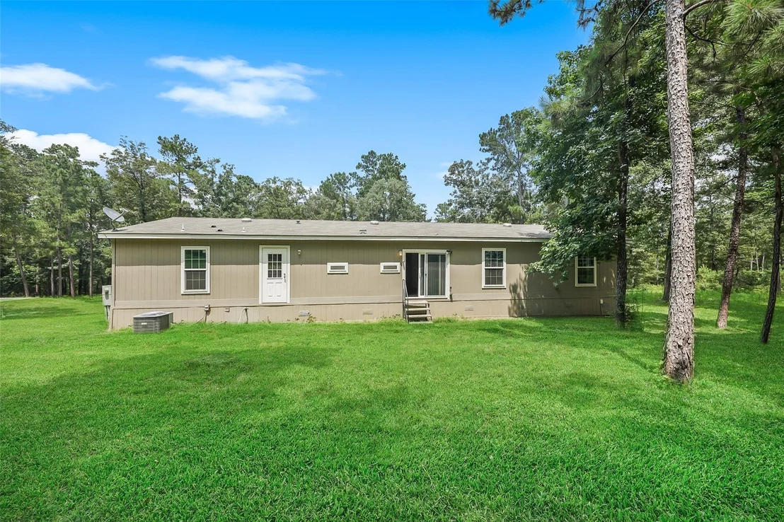 Photo of 577 Winding River Road