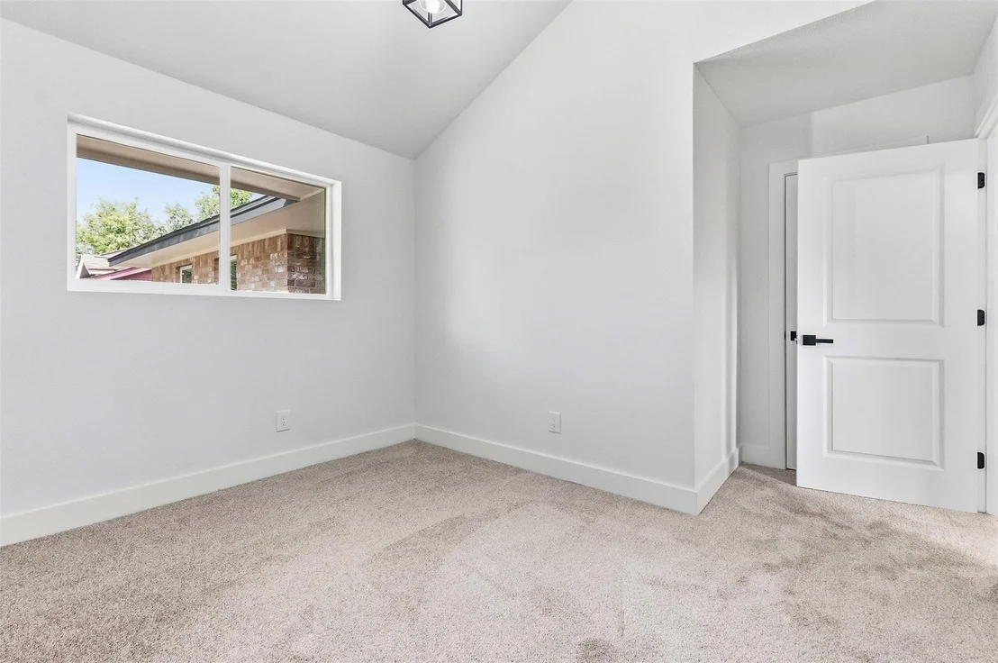 Photo of 7502 Woodsman Trail