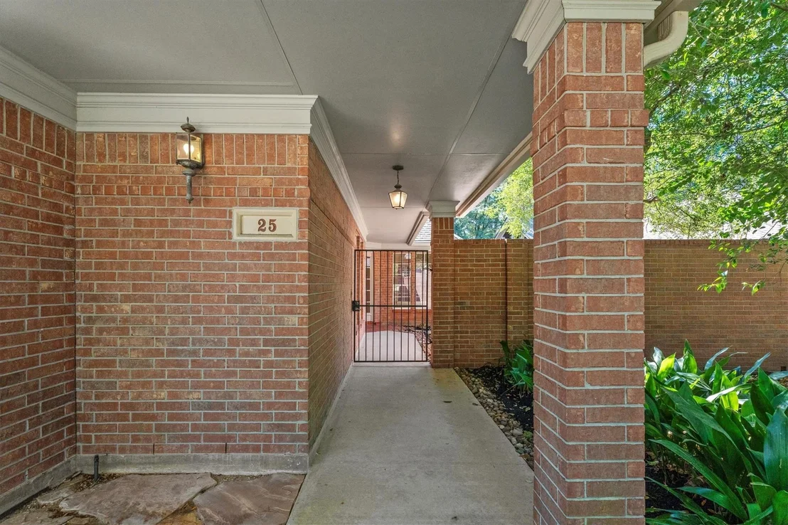 Photo of 25 Vinebrook Road