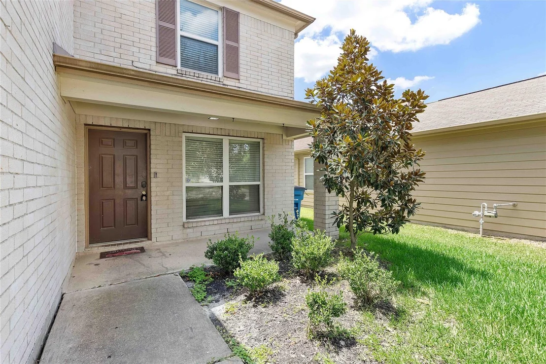 Photo of 11027 Bauer Elm St Street