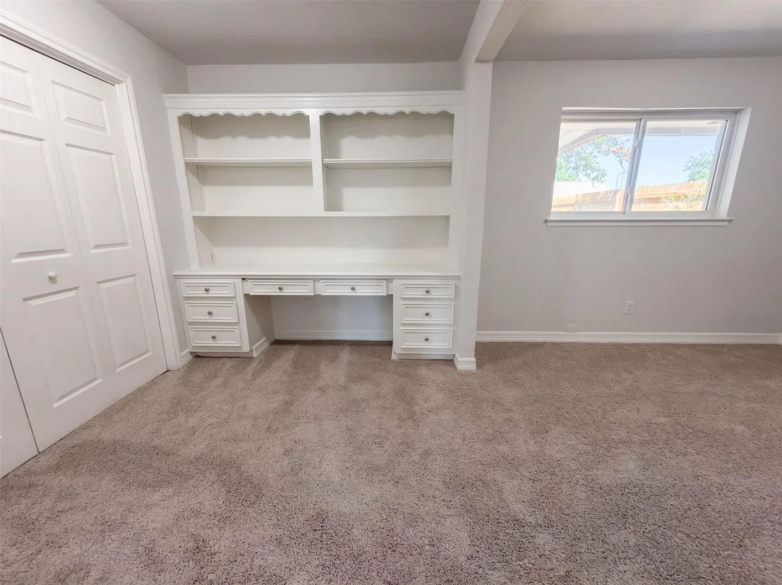 Photo of 1114 Forestburg Drive