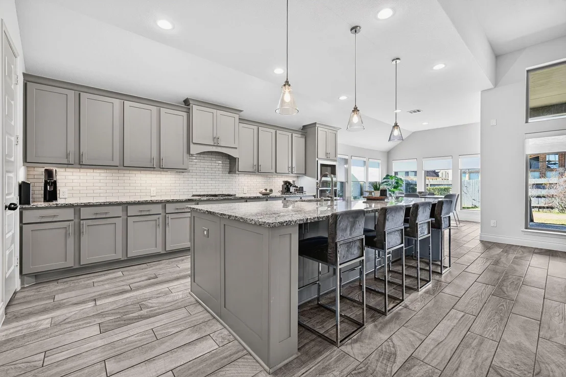 Photo of 25121 Pinebrook Grove Lane
