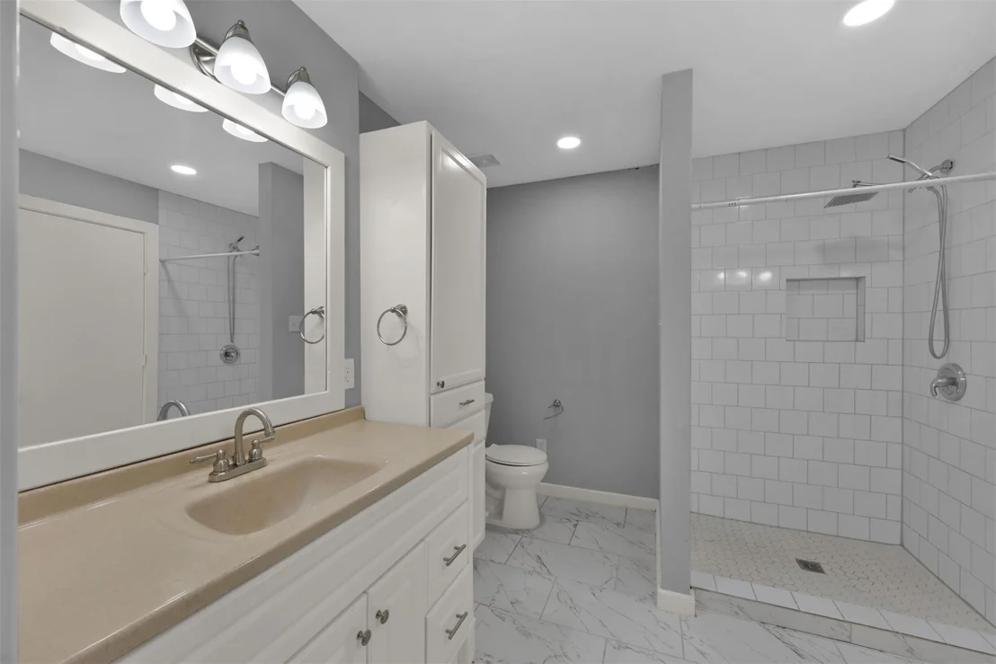 Photo of 15876 Pecan Drive