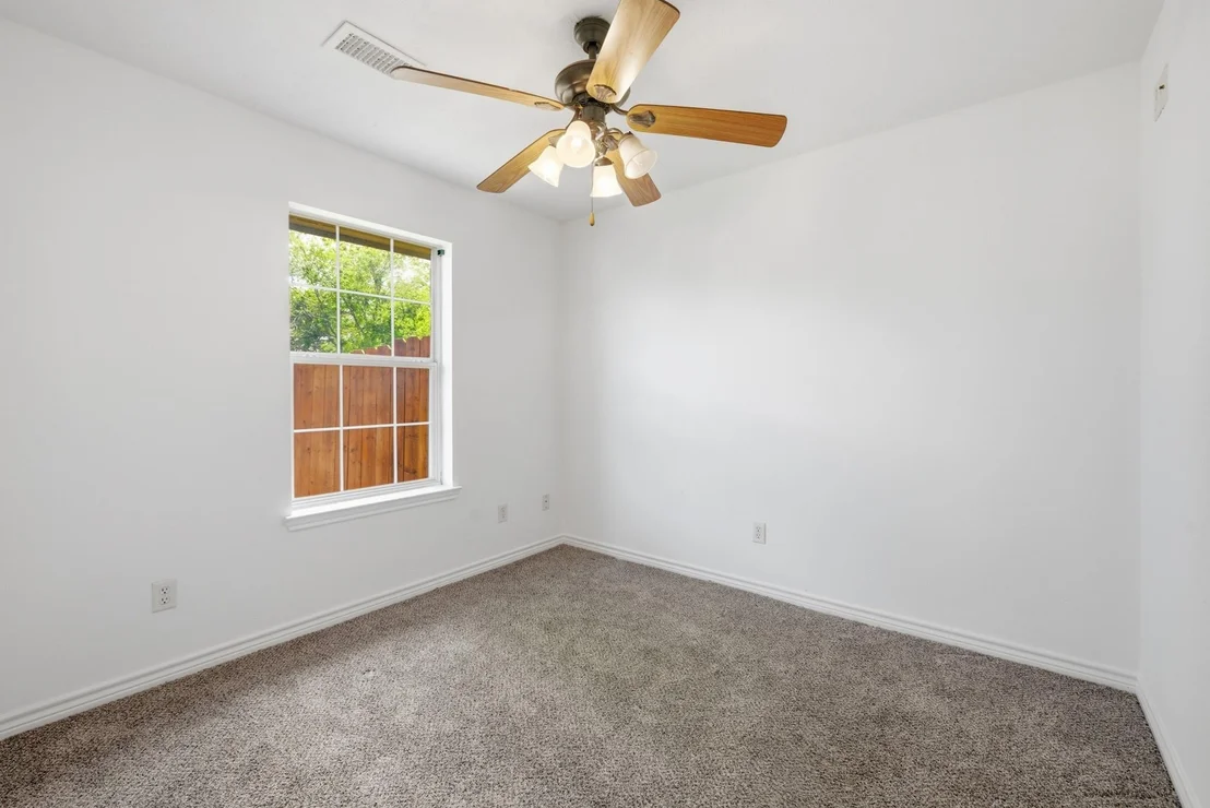 Photo of 1400 Prairie Drive