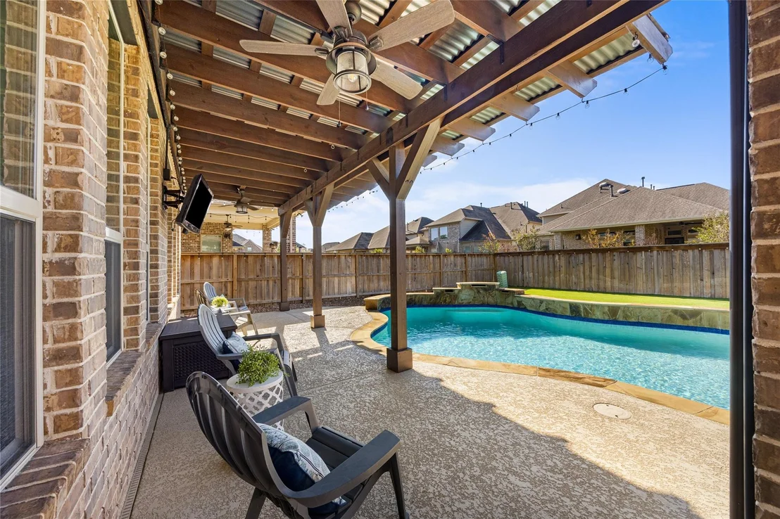 Photo of 4320 Silver Oak Place