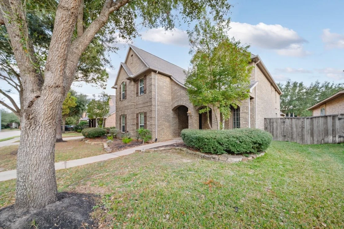 Photo of 10314 Radcliff Lake Drive