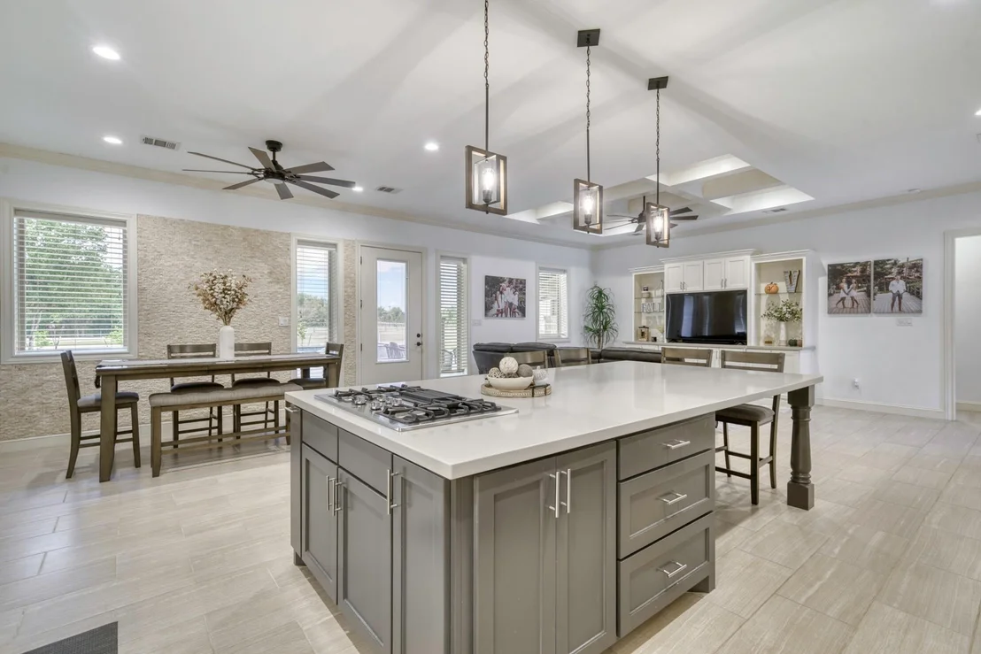 Photo of 5792 Andert Road