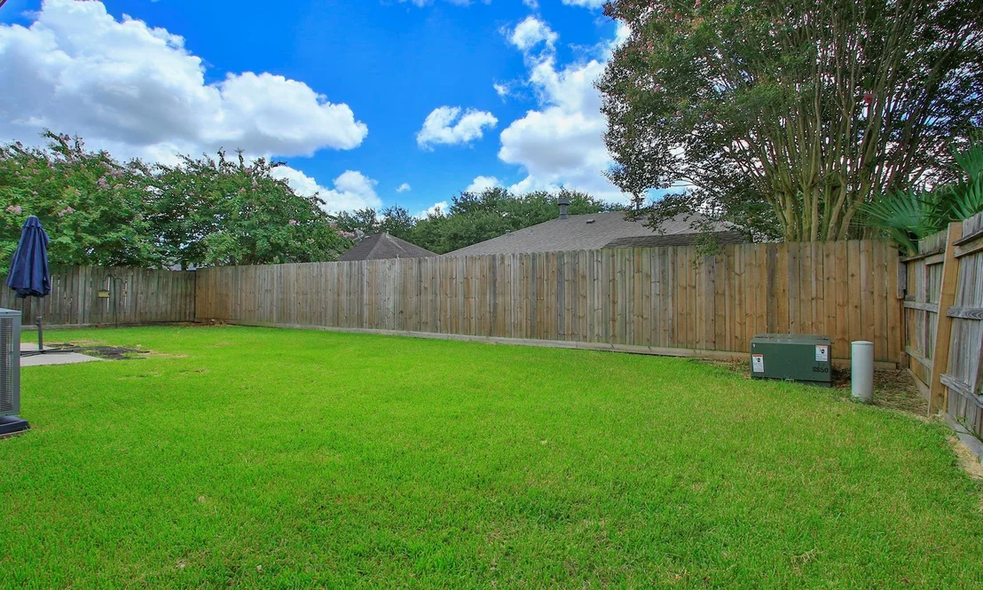 Photo of 5013 Parkcrest Drive