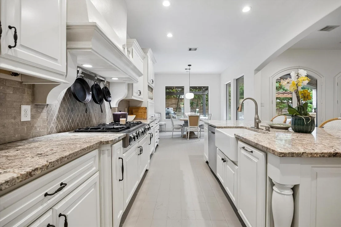 Photo of 6151 Chevy Chase Drive