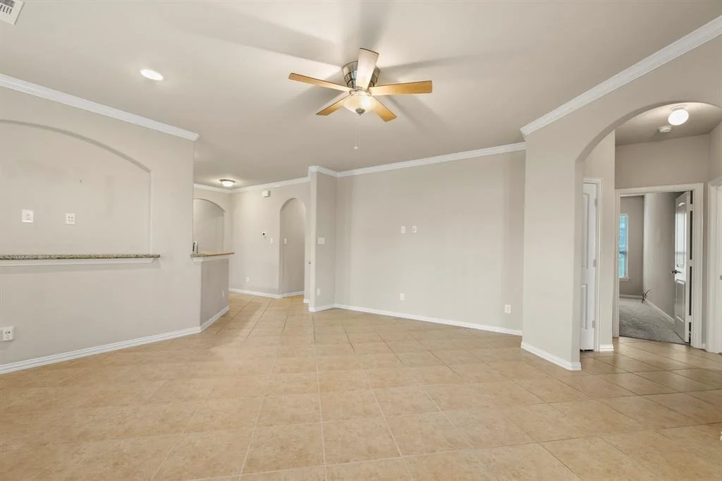 Photo of 1079 Lake View Drive