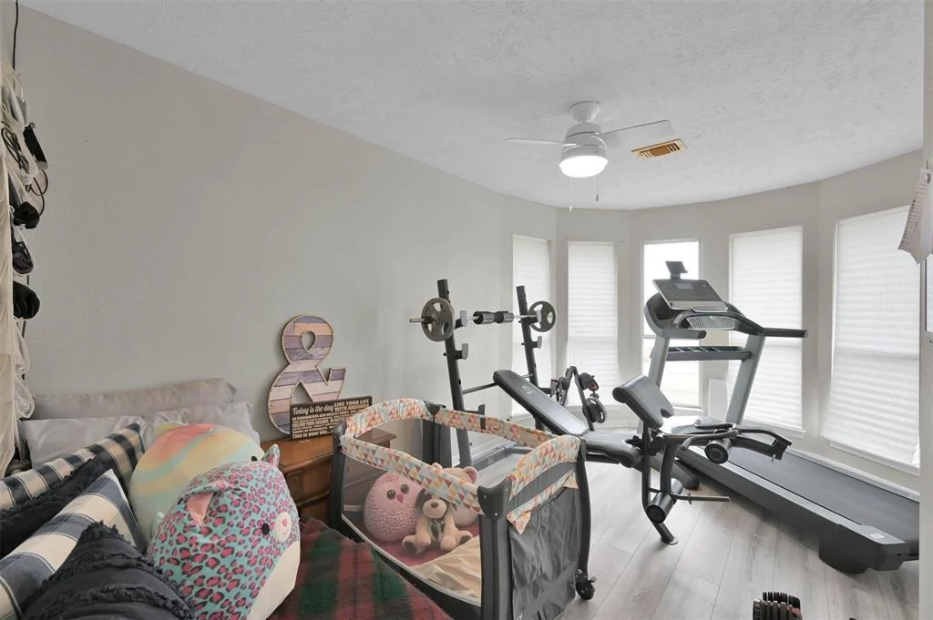 Photo of 39 Westwood Drive W