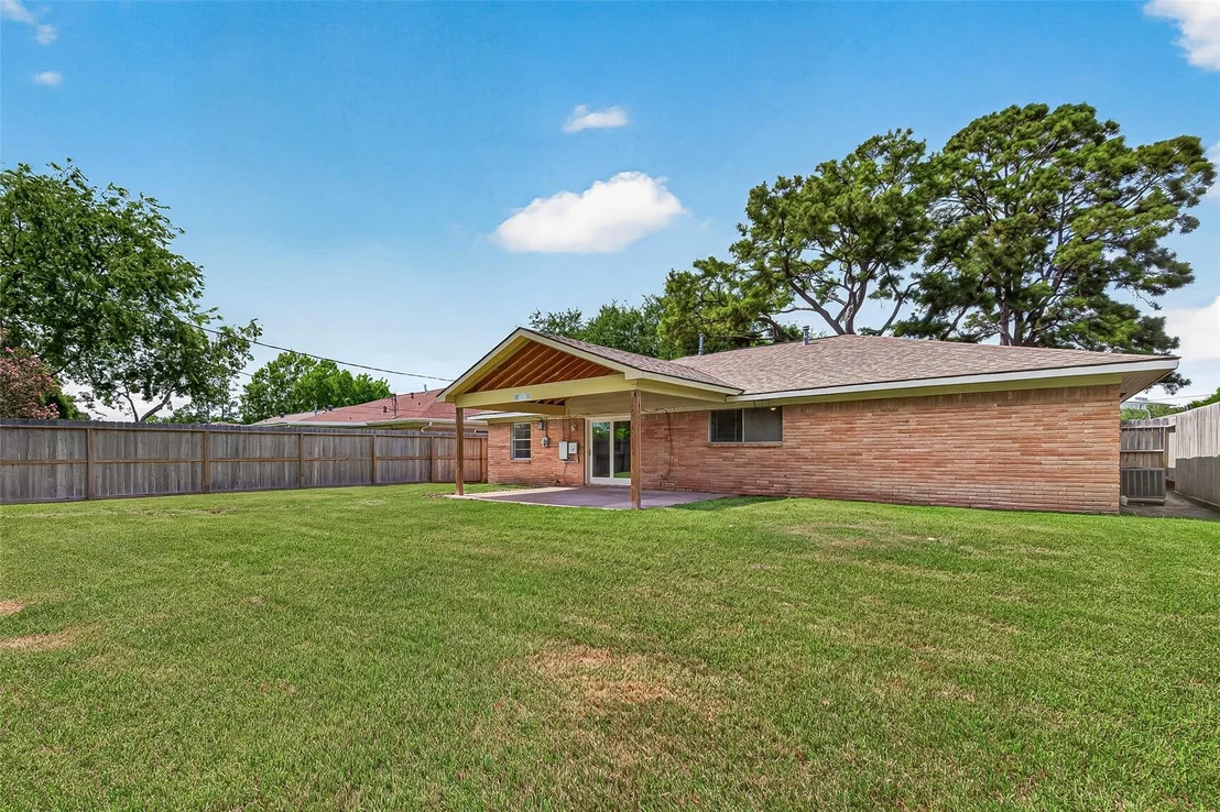 Photo of 7415 Troulon Drive