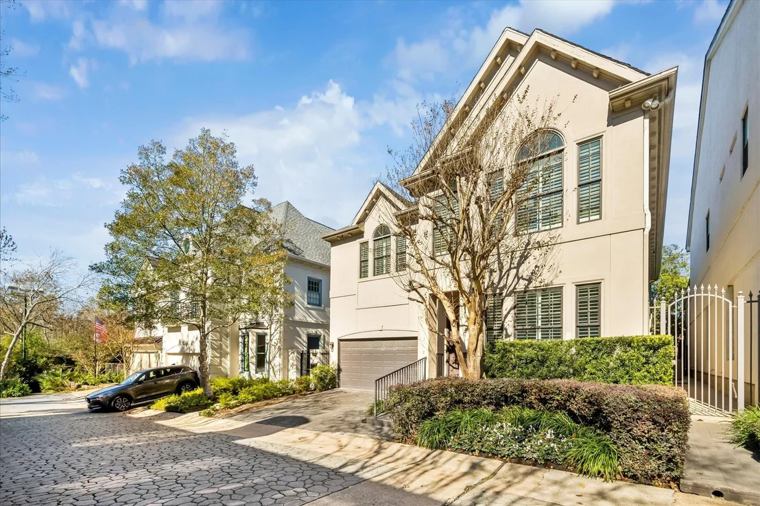 Photo of 5706 Indian Bluff