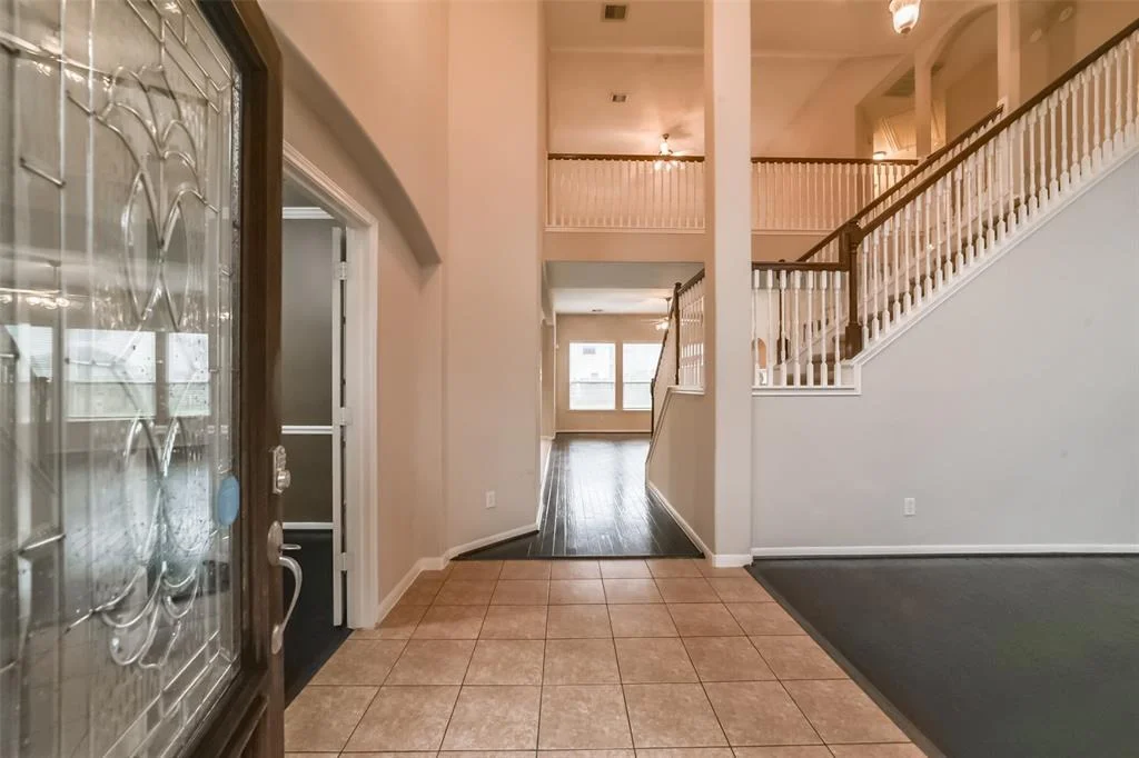 Photo of 6810 Latchmore Lane