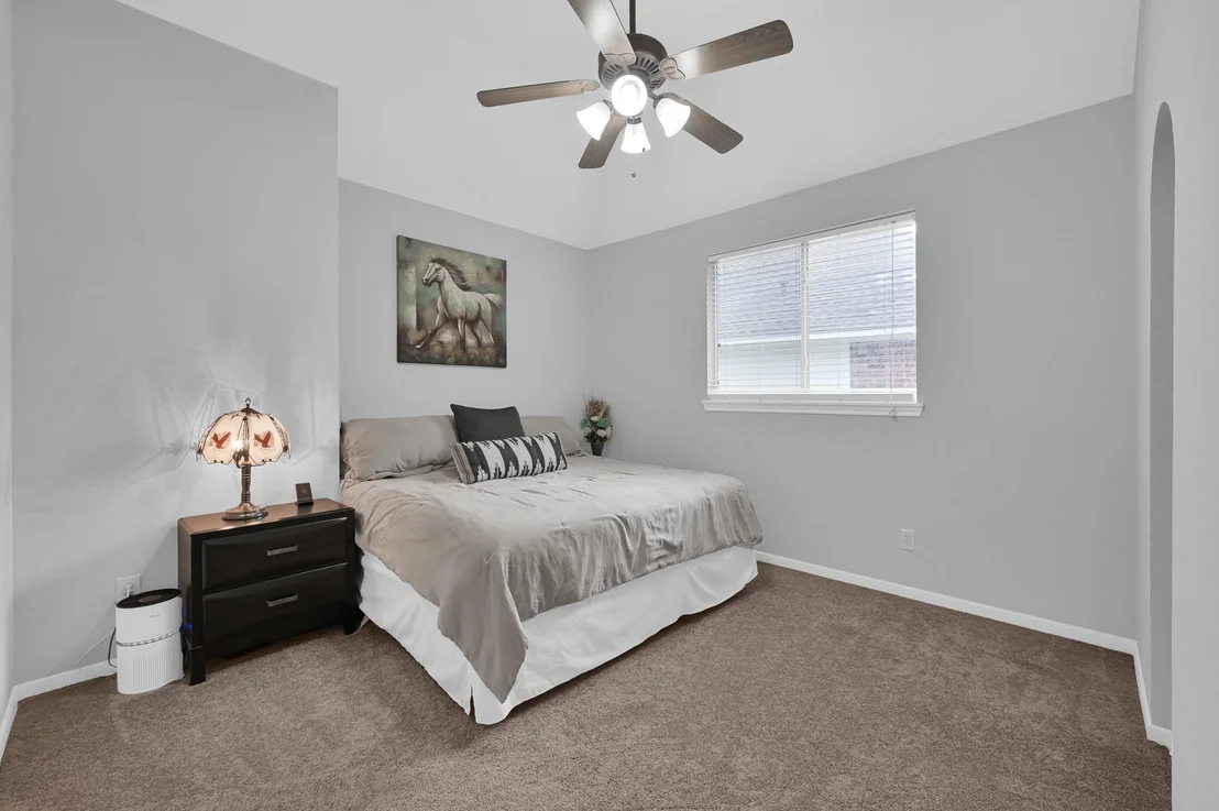 Photo of 7 Sunny Oaks Place