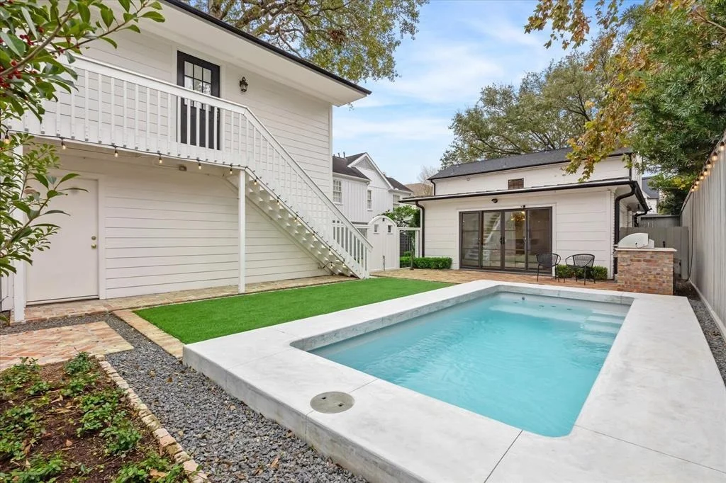 Photo of 2510 Addison Road