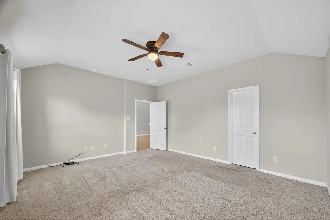 Photo of 718 Harvest Bluff Drive