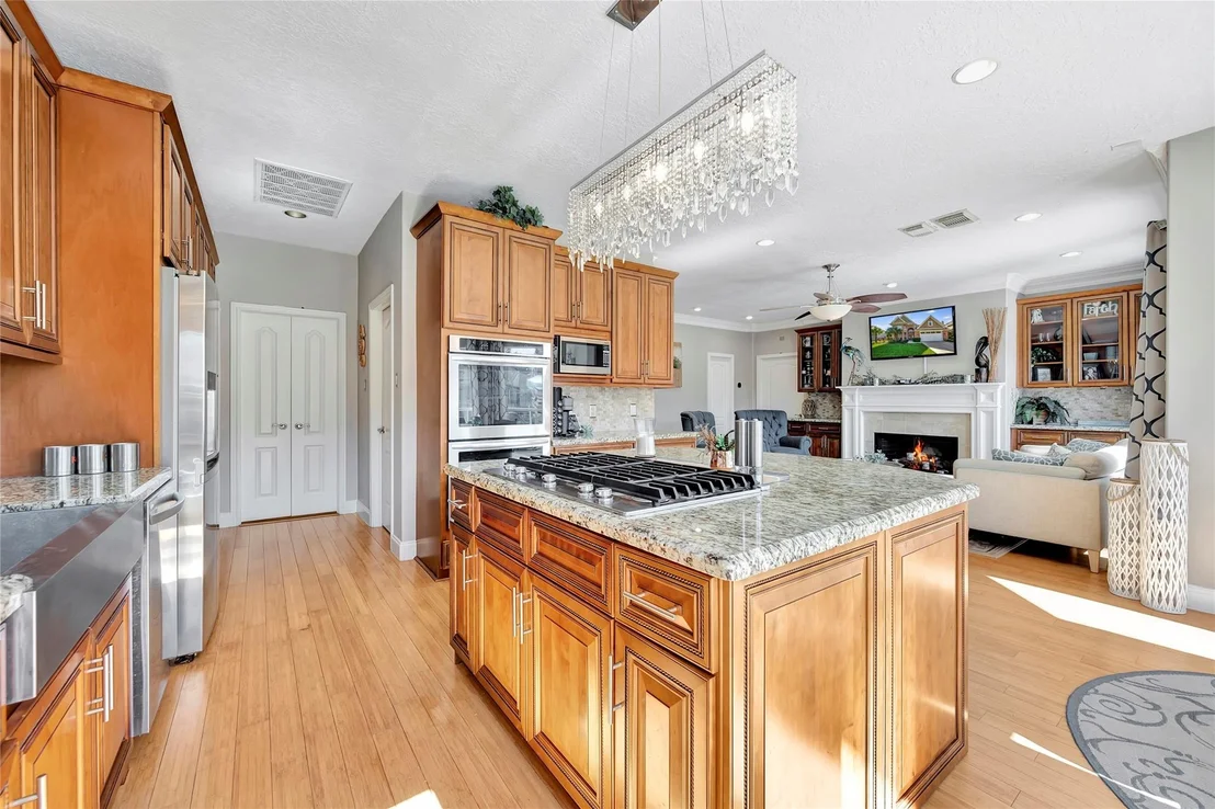 Photo of 2525 Breaux Trace